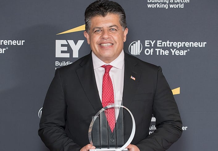 Manik Arora, Entrepreneur of the Year Award